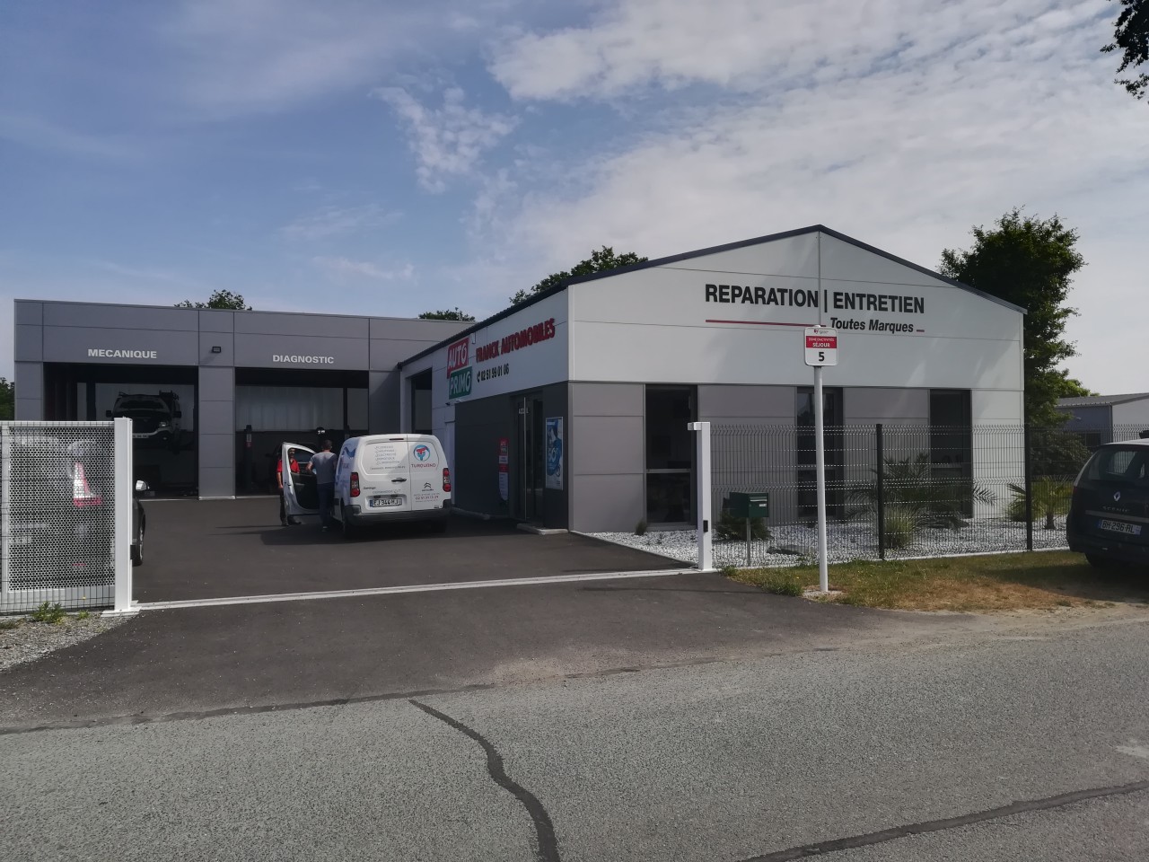 SL20 Architecte - Rénovation et extension - Garage automobile Dompierre-sur-Yon