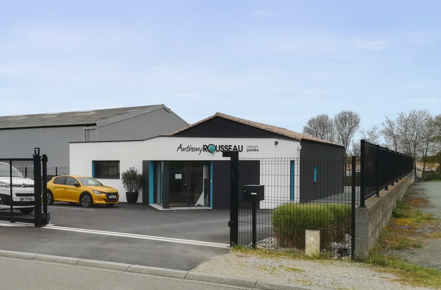 SL20 Architecte - Extension Bureaux Atelier Peintre Saint-Denis-la-Chevasse